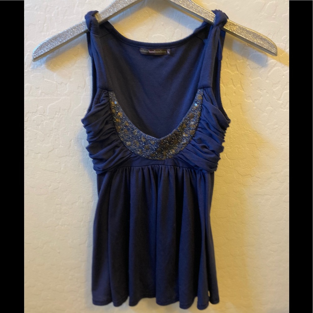 💥$5💥 Navy Blue Beaded Top